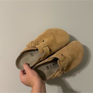 new birkenstock boston’s in clay suede